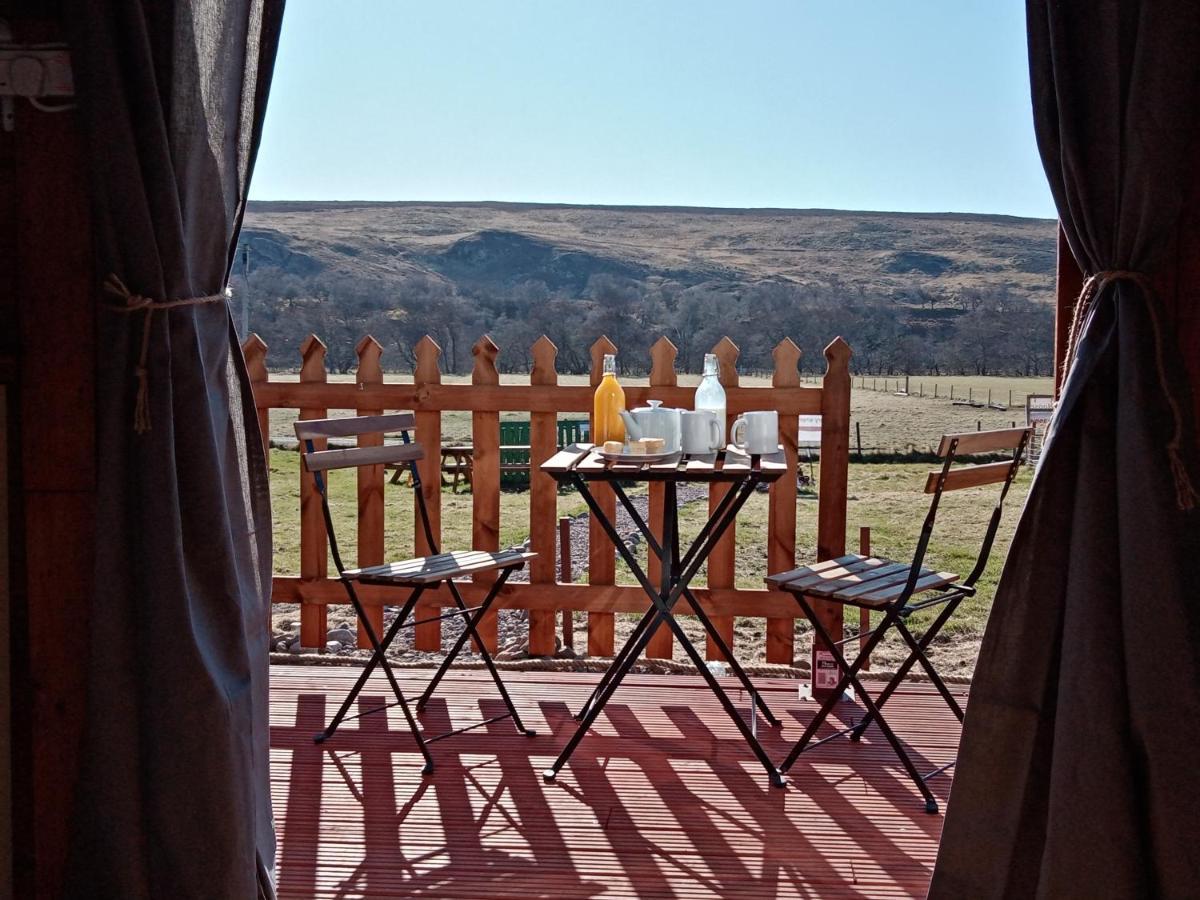 Отель Wee Hoose Glamping Pod 1 Skail Экстерьер фото