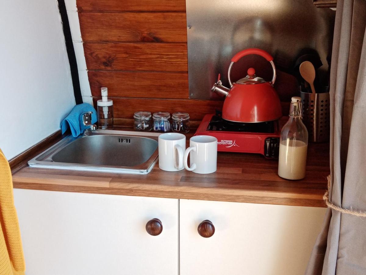 Отель Wee Hoose Glamping Pod 1 Skail Экстерьер фото